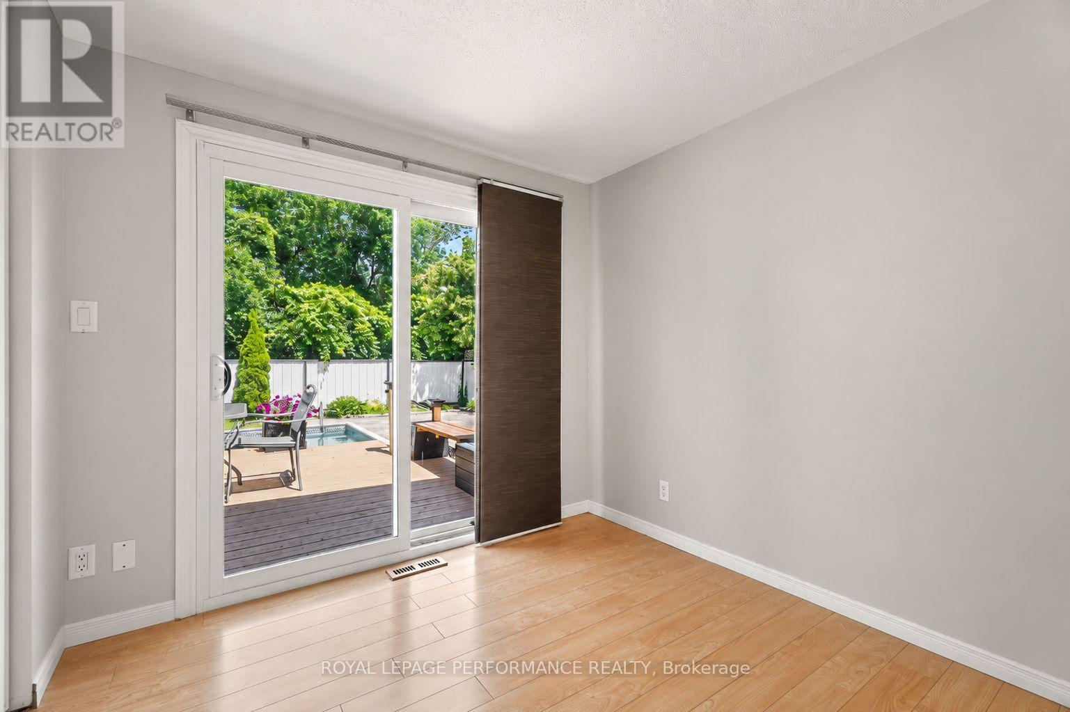 2179 Erinbrook Crescent, Ottawa, Ontario  K1B 4J7 - Photo 27 - X13590752