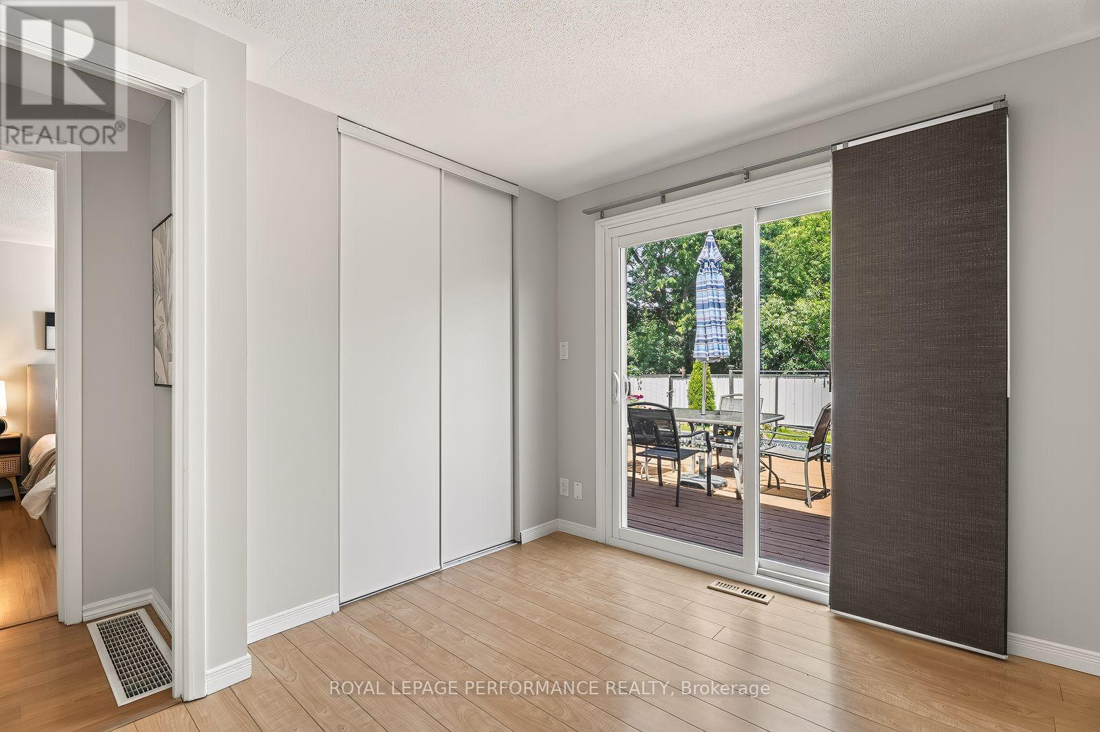 2179 Erinbrook Crescent, Ottawa, Ontario  K1B 4J7 - Photo 28 - X13590752