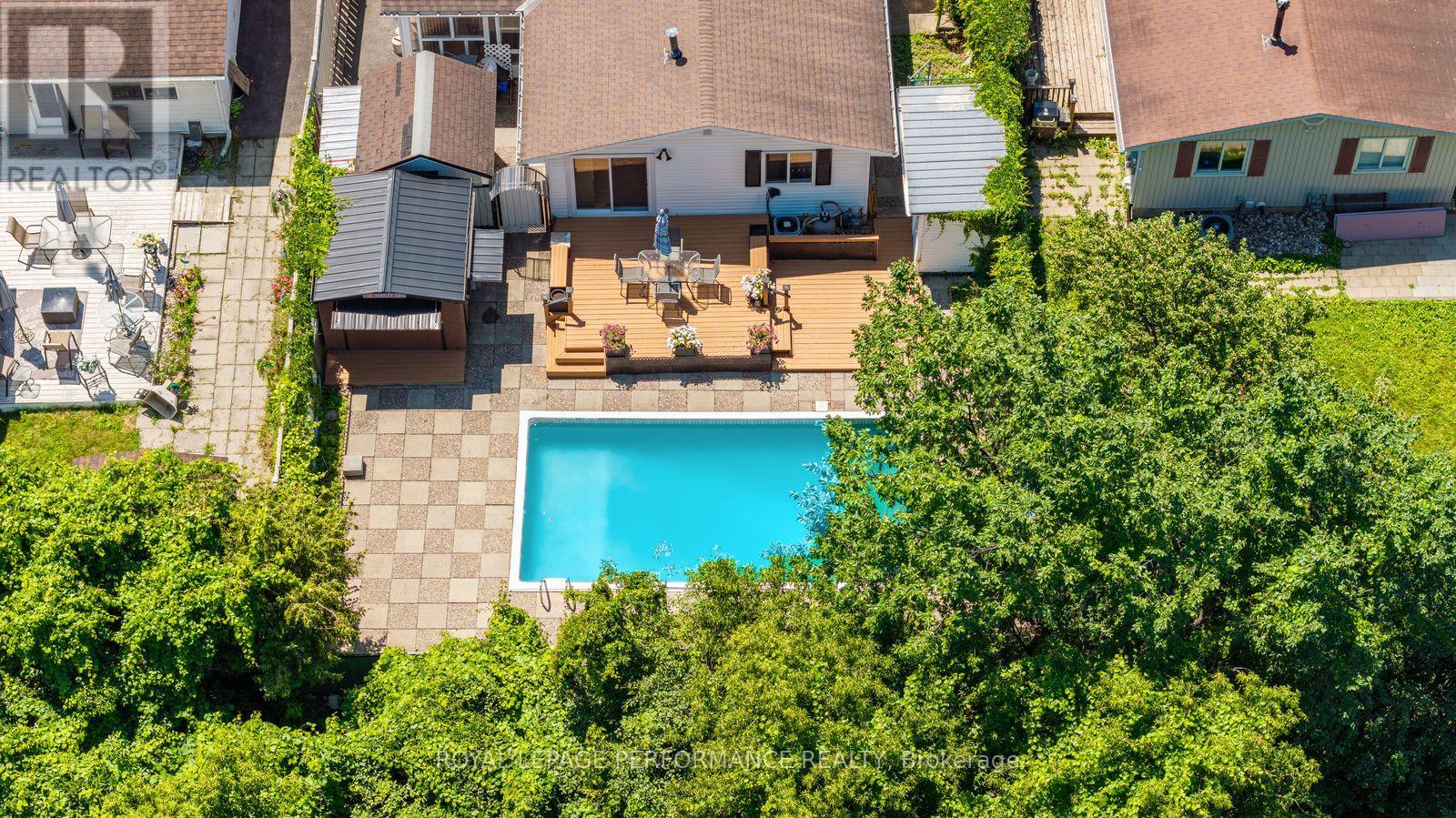 2179 Erinbrook Crescent, Ottawa, Ontario  K1B 4J7 - Photo 49 - X13590752