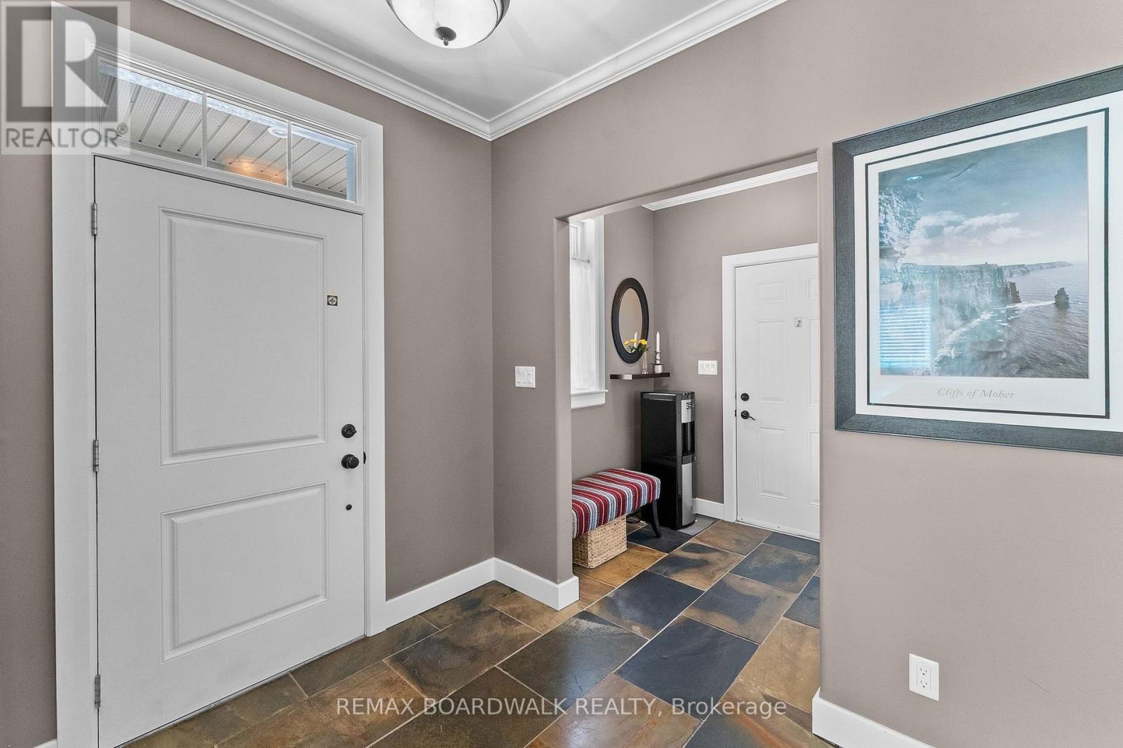 430 Main Street, North Dundas, Ontario  K0C 2K0 - Photo 3 - X13590808