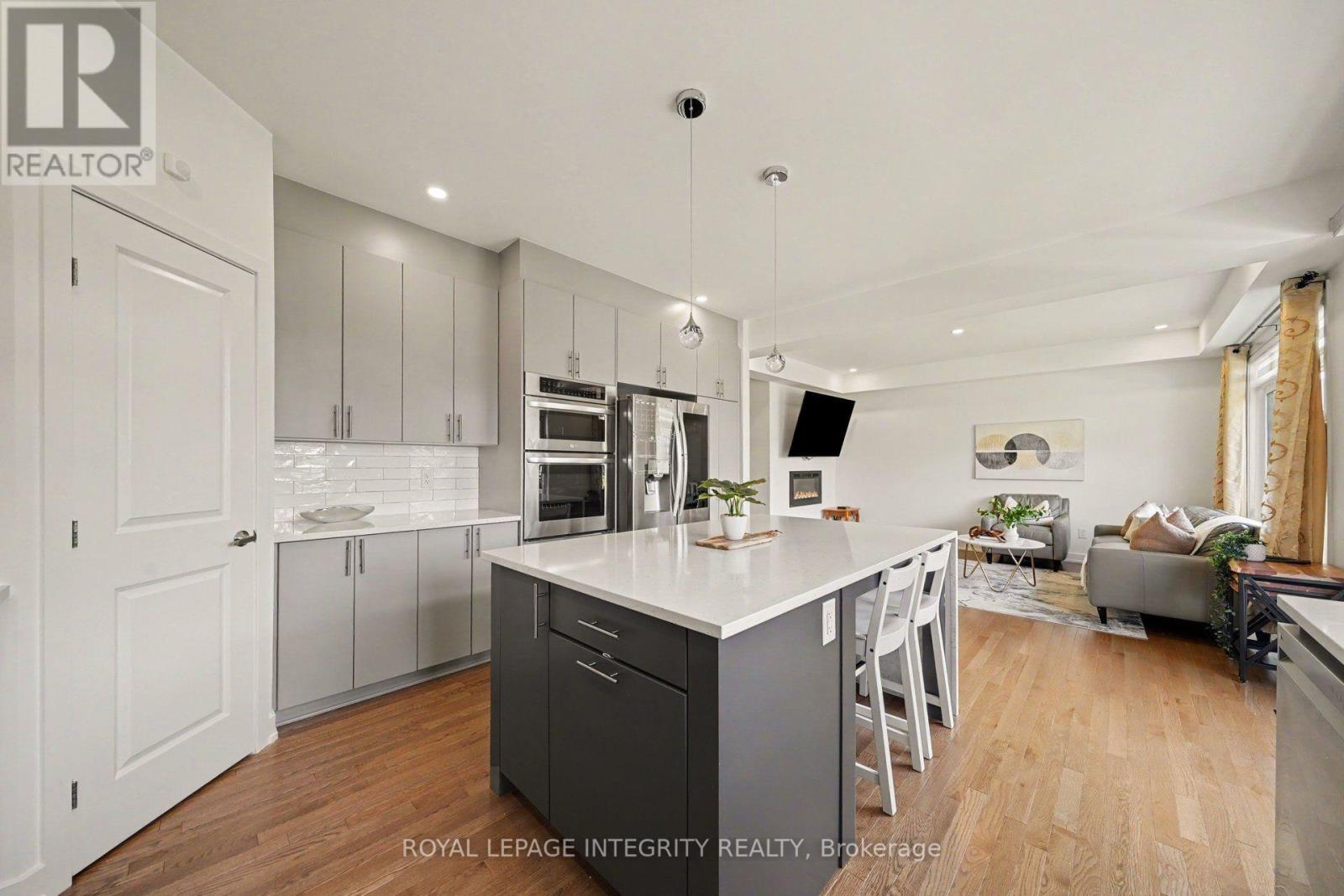 313 Chamomile Way, Ottawa, Ontario  K1T 0X1 - Photo 10 - X13590832