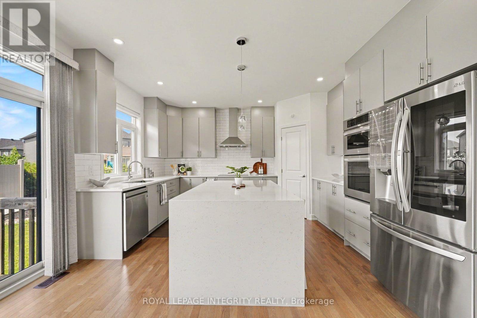 313 Chamomile Way, Ottawa, Ontario  K1T 0X1 - Photo 11 - X13590832