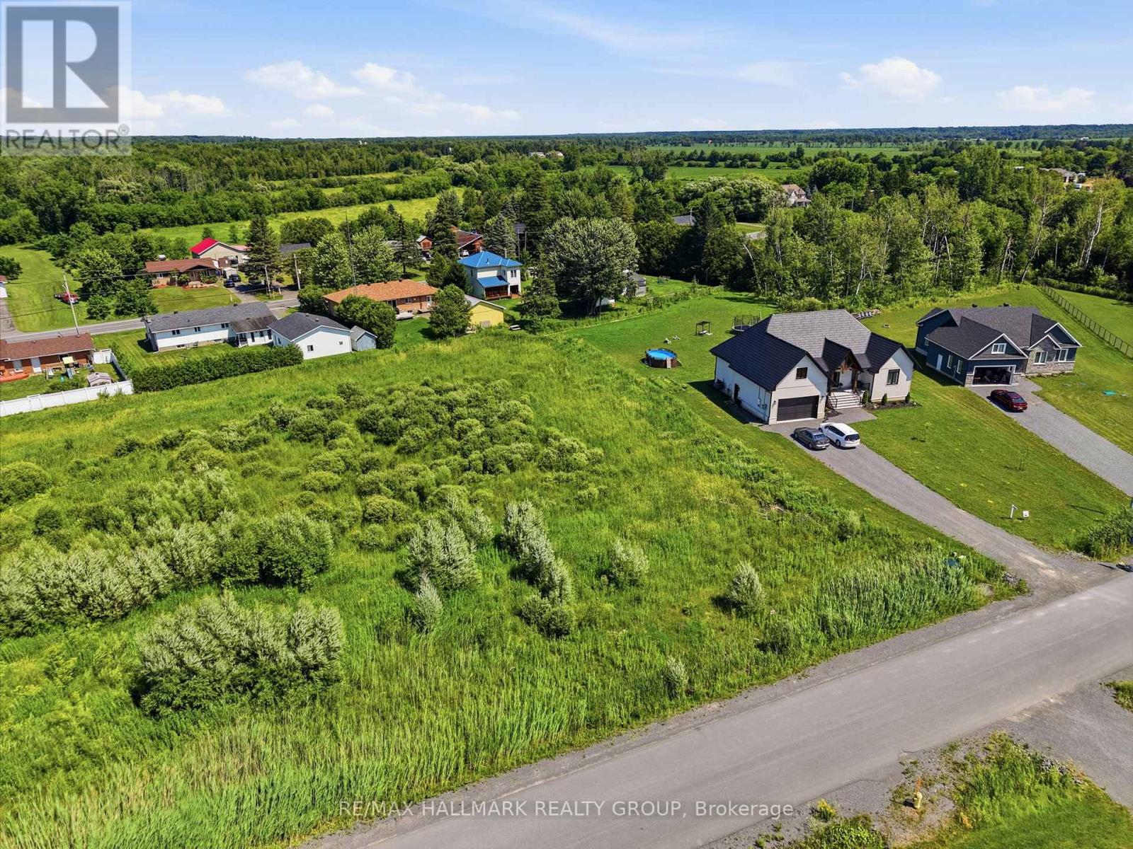 208 Des Violettes Street, Clarence-Rockland, Ontario  K0A 2A0 - Photo 4 - X13591084