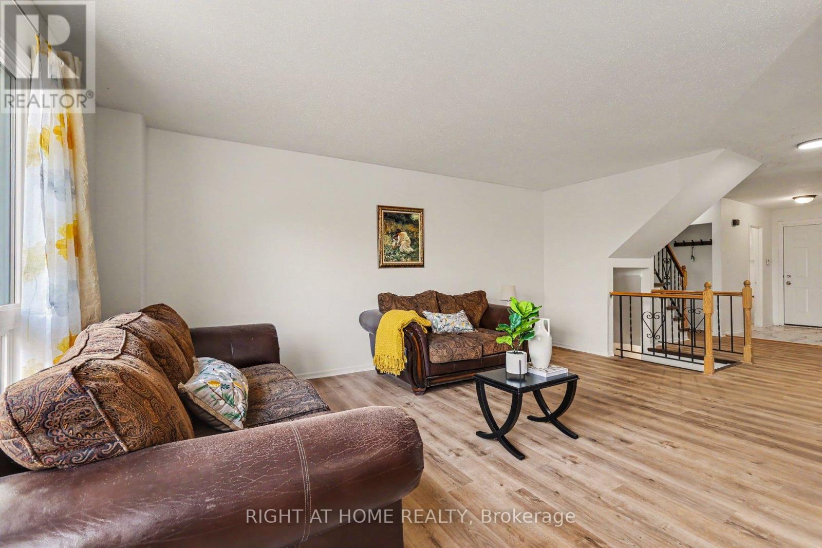 207 - 980 Gulf Place, Ottawa, Ontario  K1K 3Y1 - Photo 8 - X13591172