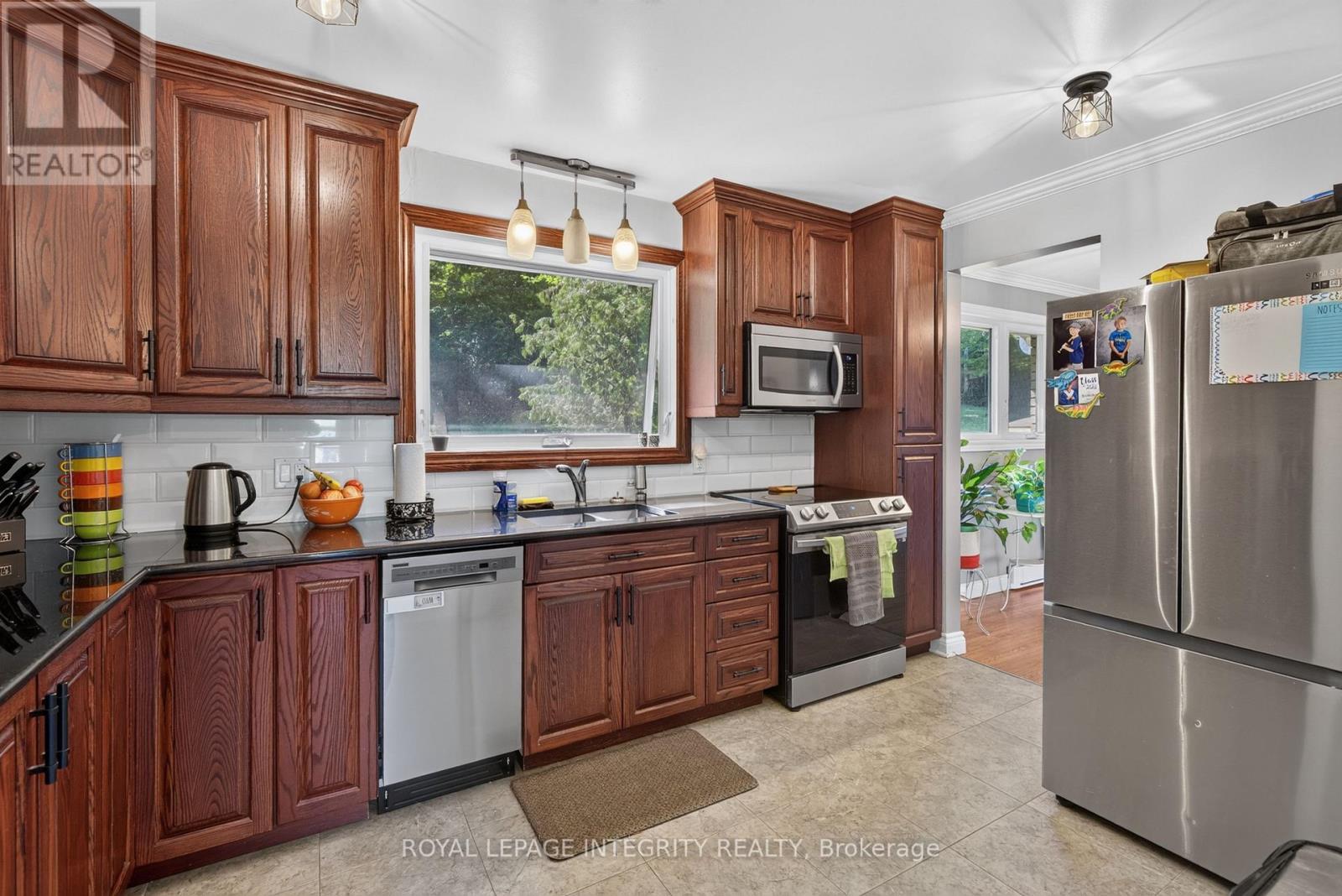 241 Wade Avenue, Renfrew, Ontario  K7V 2N5 - Photo 9 - X13591302
