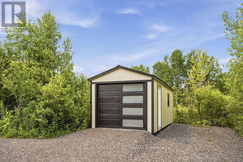 3737 Kettles Road, Ottawa, Ontario  K0A 2Z0 - Photo 3 - X13591350