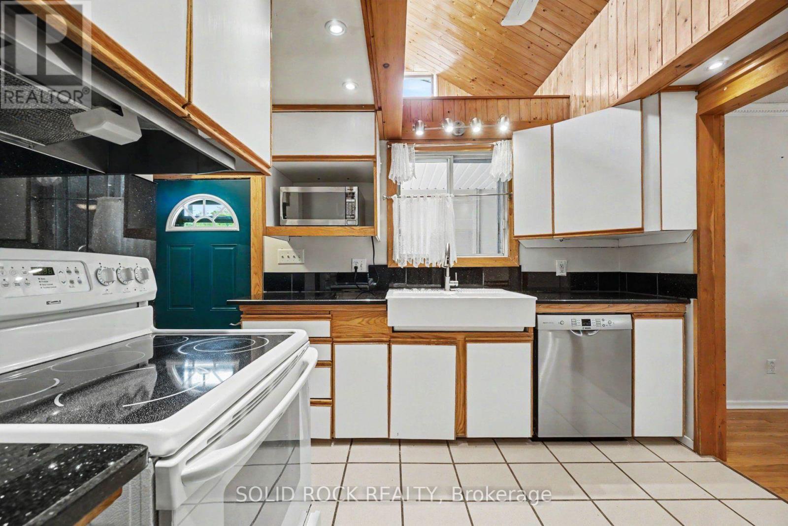 1838 Louisiana Avenue, Ottawa, Ontario  K1H 6V1 - Photo 8 - X13593152