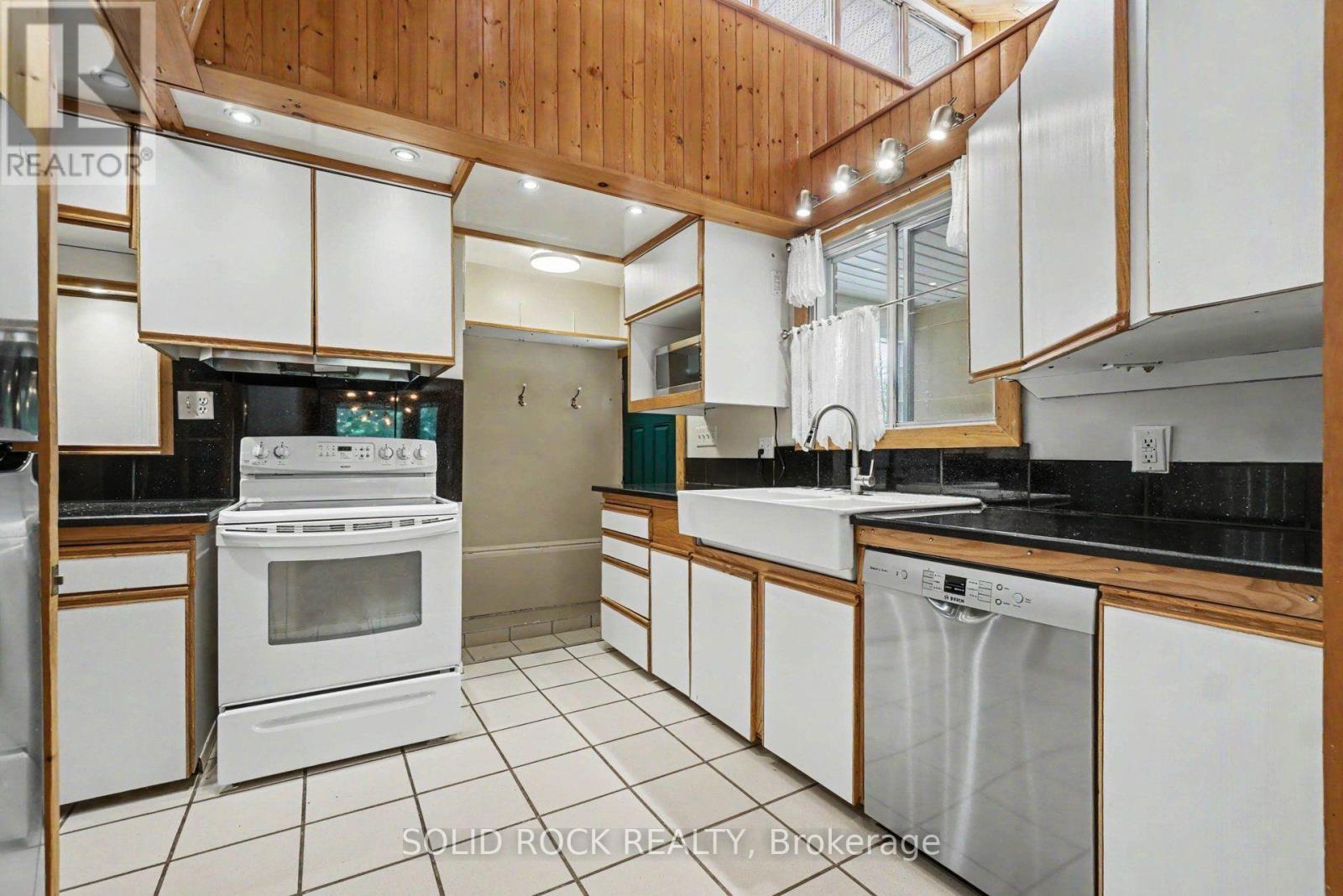 1838 Louisiana Avenue, Ottawa, Ontario  K1H 6V1 - Photo 9 - X13593152