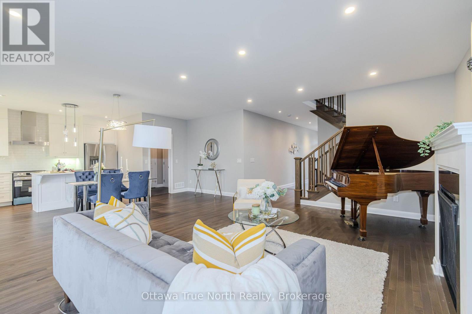 373 Huntsville Drive, Ottawa, Ontario  K2T 0H5 - Photo 13 - X13594290