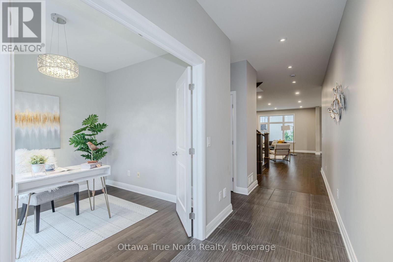 373 Huntsville Drive, Ottawa, Ontario  K2T 0H5 - Photo 5 - X13594290