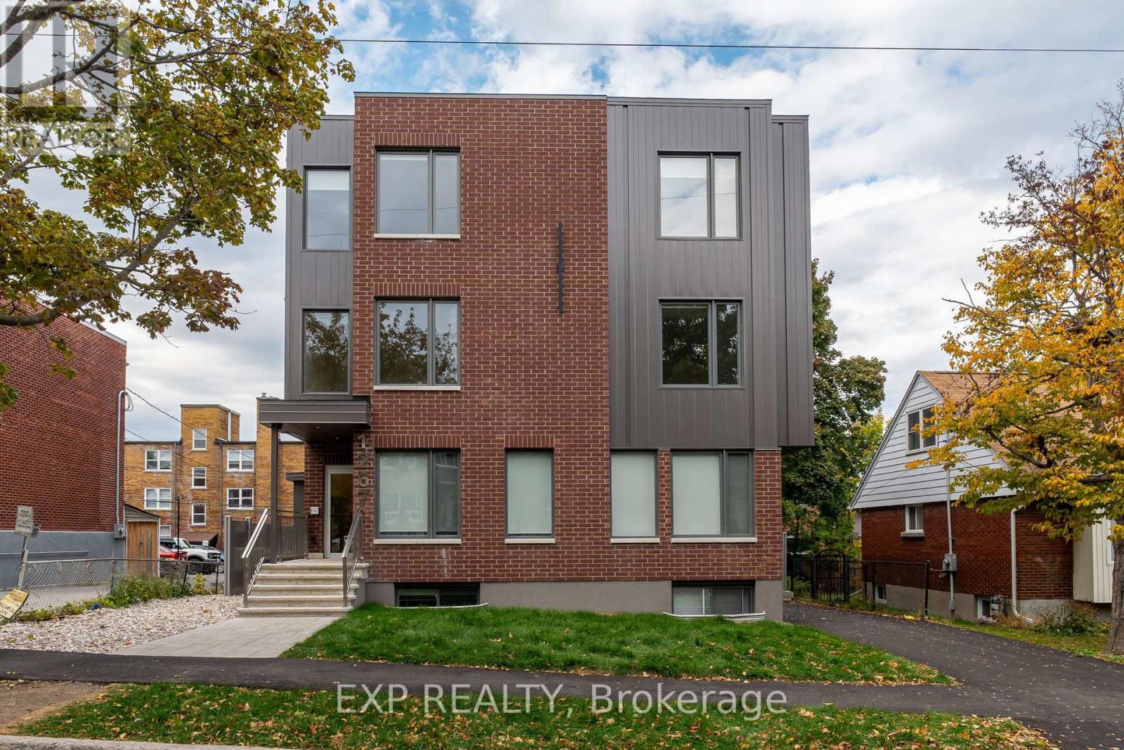 4 - 1267 Summerville Avenue, Ottawa, Ontario  K1Z 8G6 - Photo 1 - X13594930