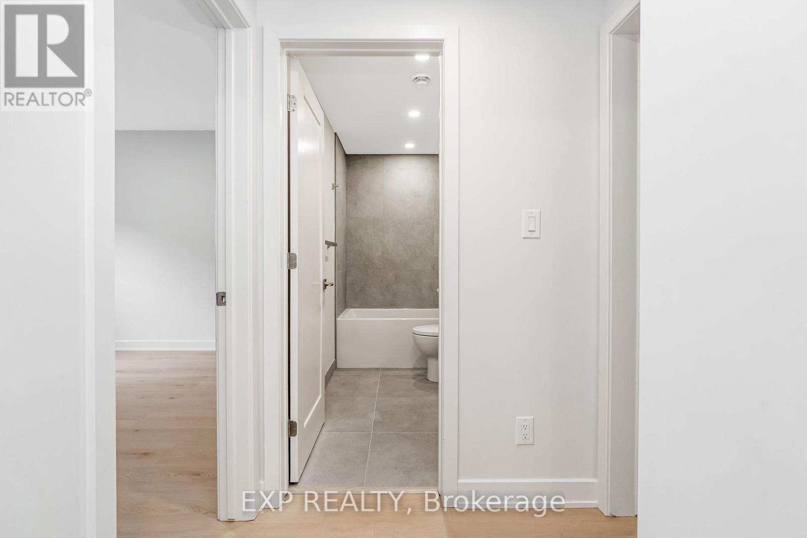 4 - 1267 Summerville Avenue, Ottawa, Ontario  K1Z 8G6 - Photo 5 - X13594930