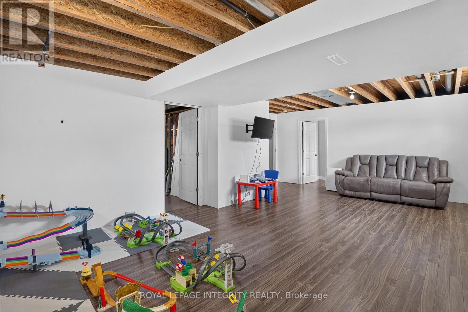 117 Castel Street, Alfred And Plantagenet, Ontario  K0A 3K0 - Photo 17 - X13595026