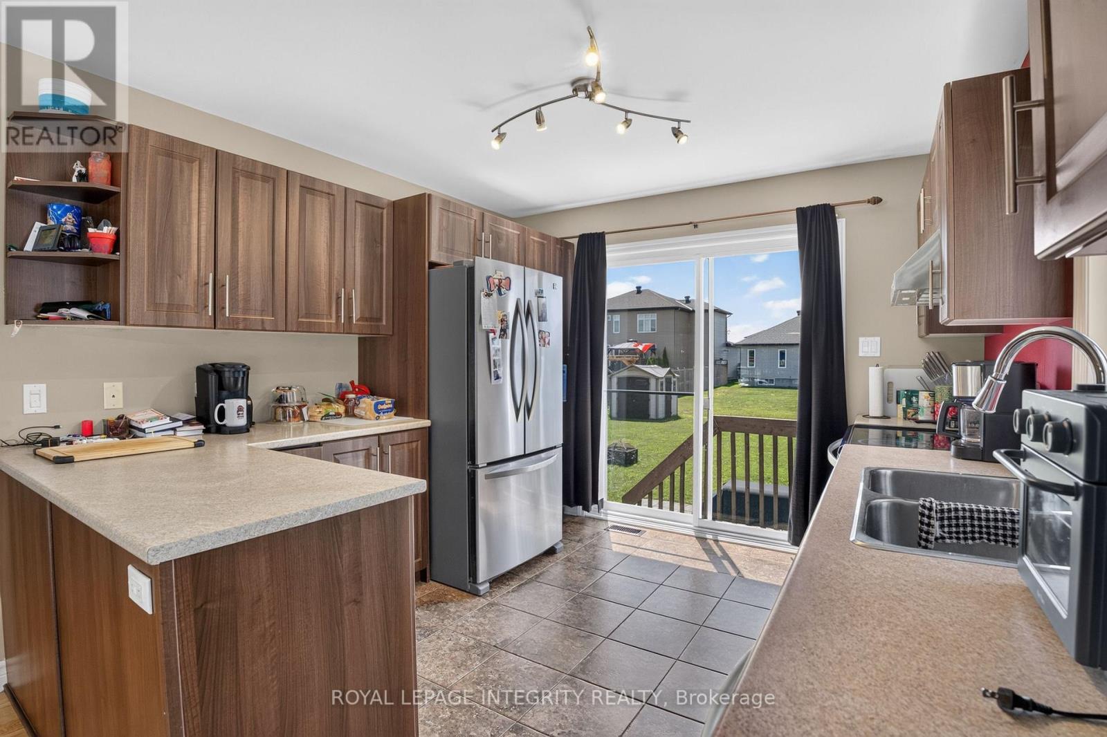 117 Castel Street, Alfred And Plantagenet, Ontario  K0A 3K0 - Photo 7 - X13595026