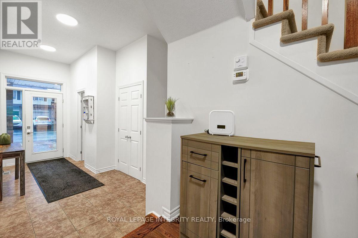 193 Mojave Crescent, Ottawa, Ontario  K2S 0H4 - Photo 5 - X13595588