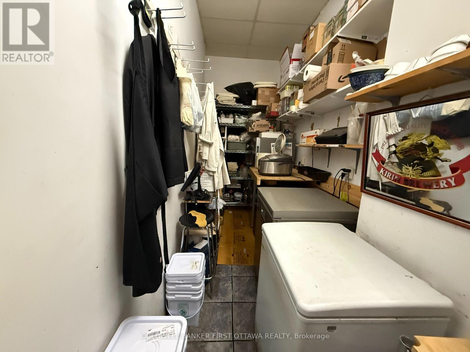 690-B Somerset Street W, Ottawa, Ontario  K1R 6P4 - Photo 14 - X13595938