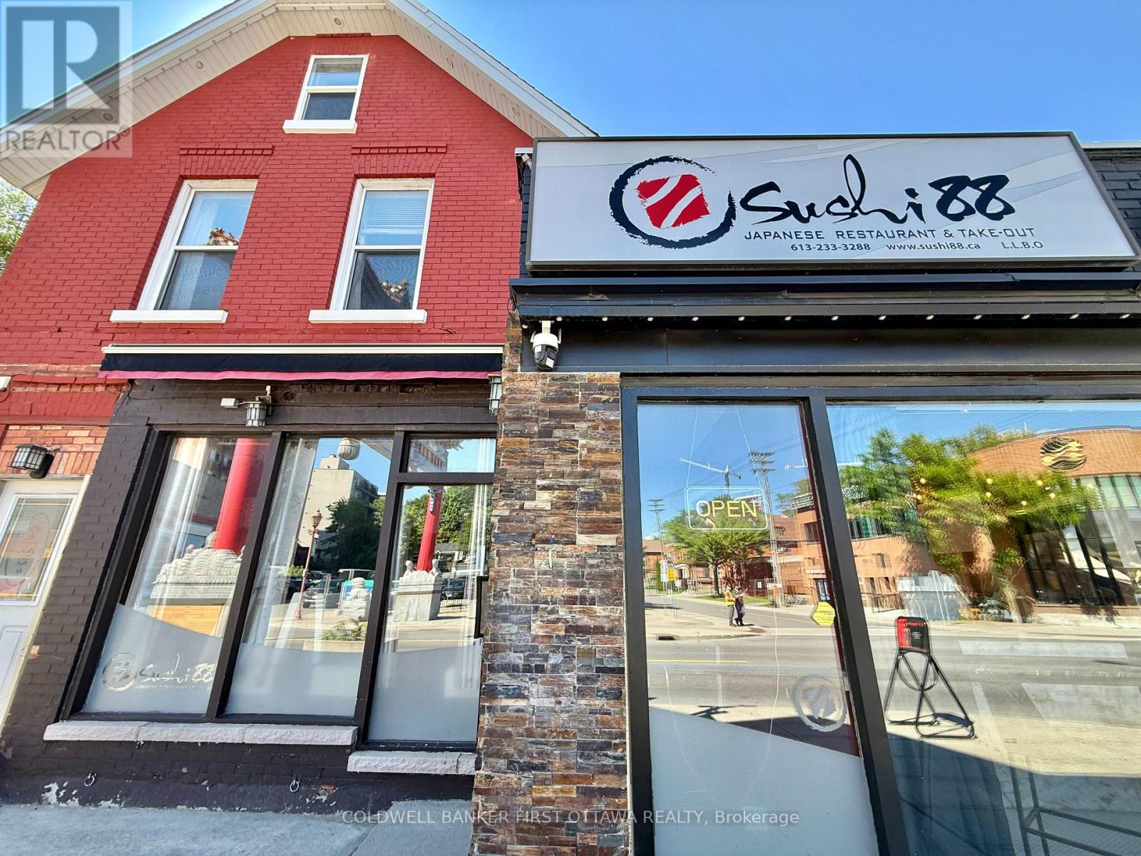690-B Somerset Street W, Ottawa, Ontario  K1R 6P4 - Photo 5 - X13595940