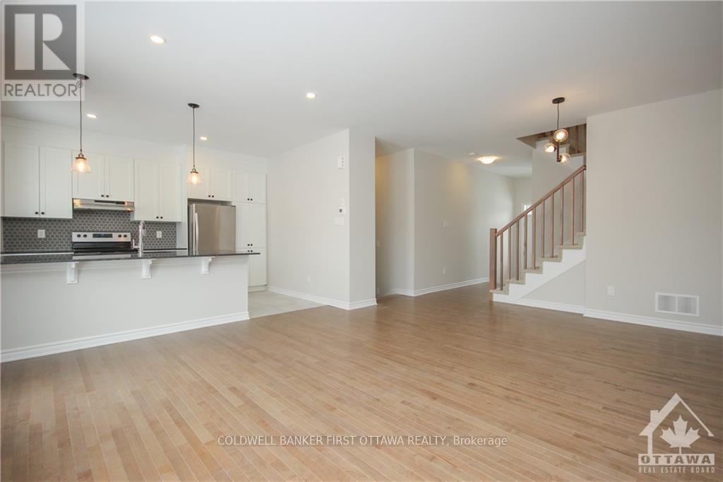 72 Focality Crescent, Ottawa, Ontario  K2J 6W8 - Photo 9 - X13595988