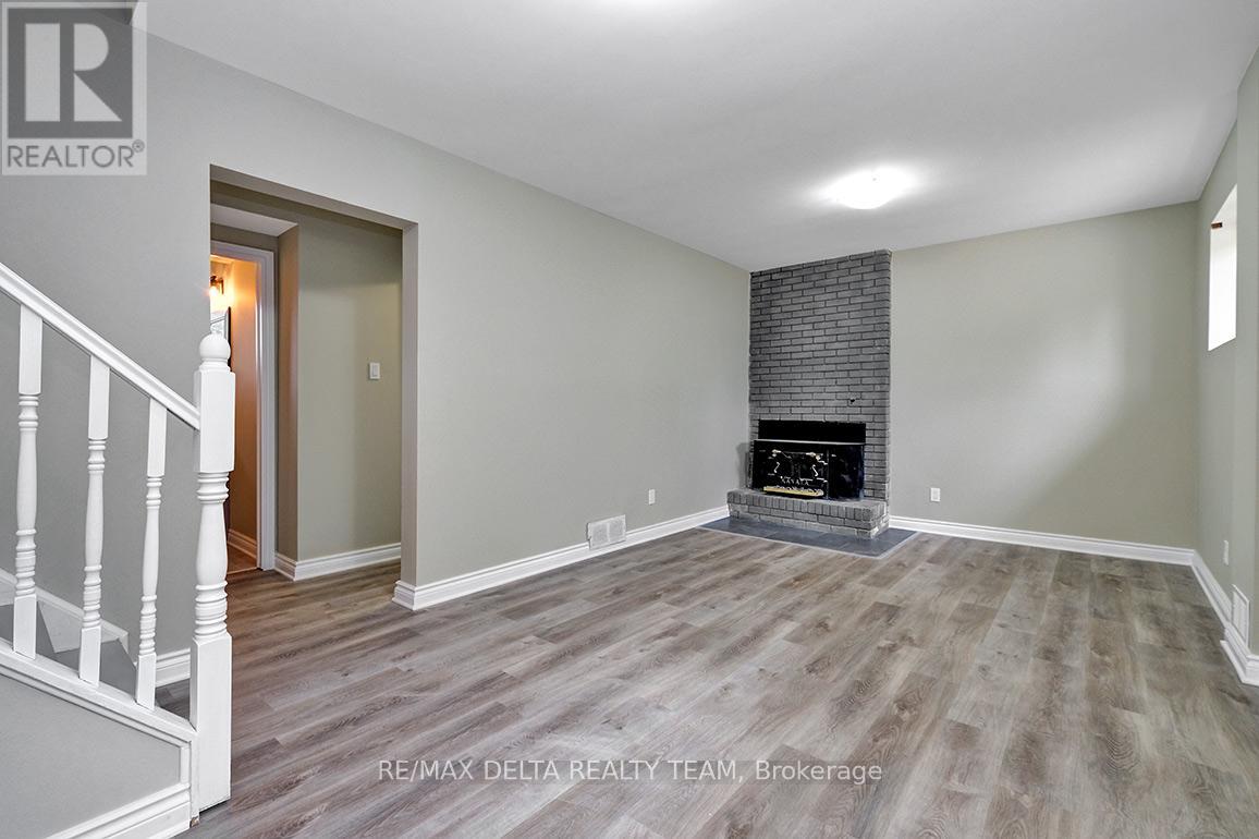 397 Phoenix Crescent, Ottawa, Ontario  K1E 1V6 - Photo 22 - X13596004