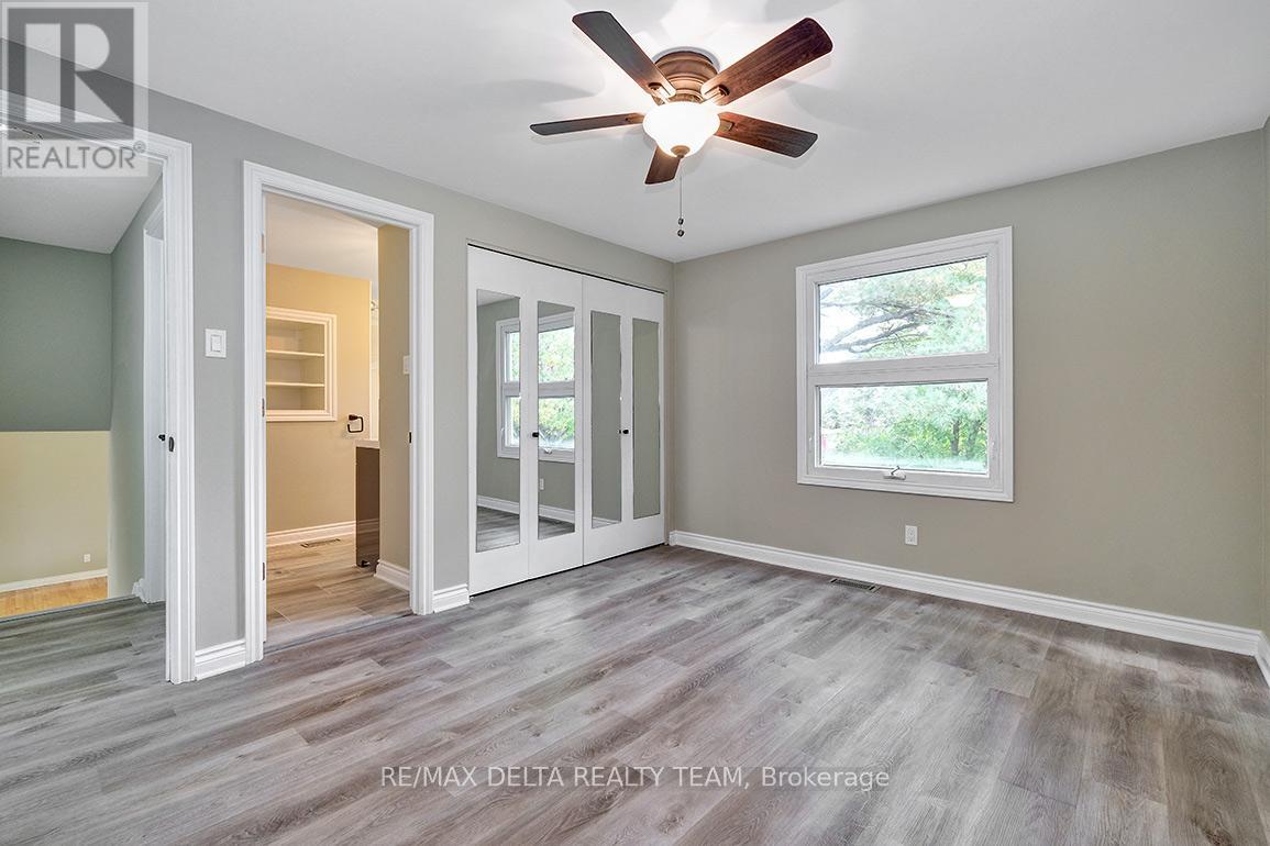 397 Phoenix Crescent, Ottawa, Ontario  K1E 1V6 - Photo 25 - X13596004