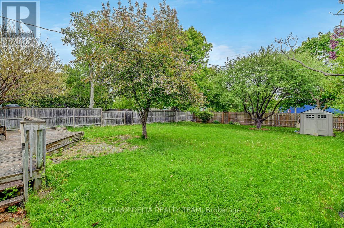 397 Phoenix Crescent, Ottawa, Ontario  K1E 1V6 - Photo 38 - X13596004