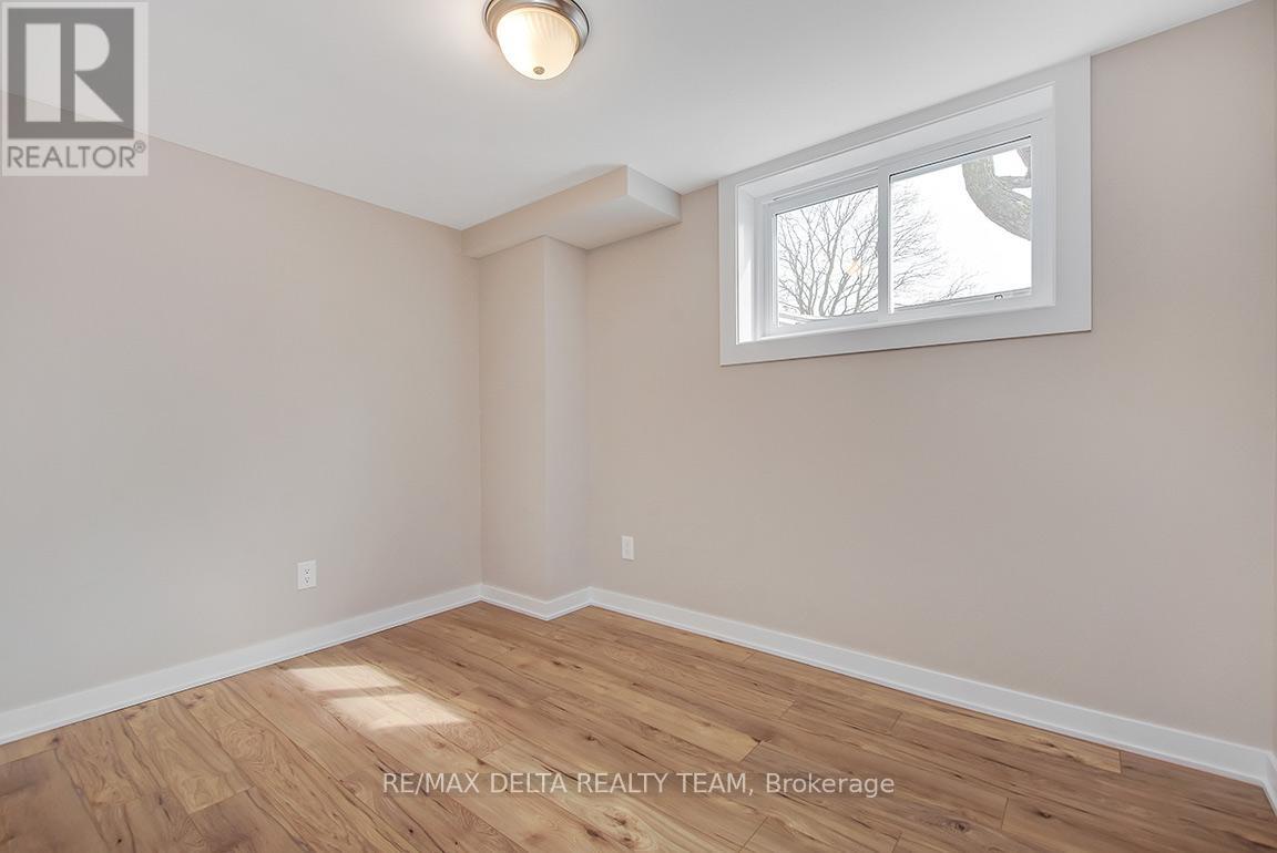 B - 2012 Haig Drive, Ottawa, Ontario  K1G 2K4 - Photo 22 - X13596010