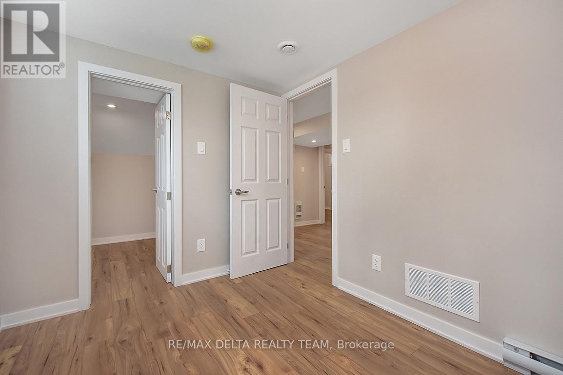 B - 2012 Haig Drive, Ottawa, Ontario  K1G 2K4 - Photo 24 - X13596010