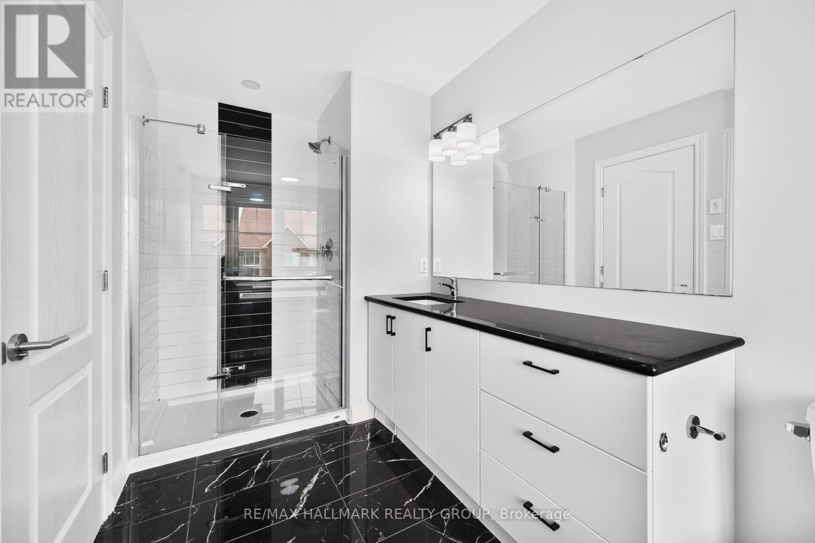 547 Muskari Street, Ottawa, Ontario  K1T 0S3 - Photo 25 - X13596016