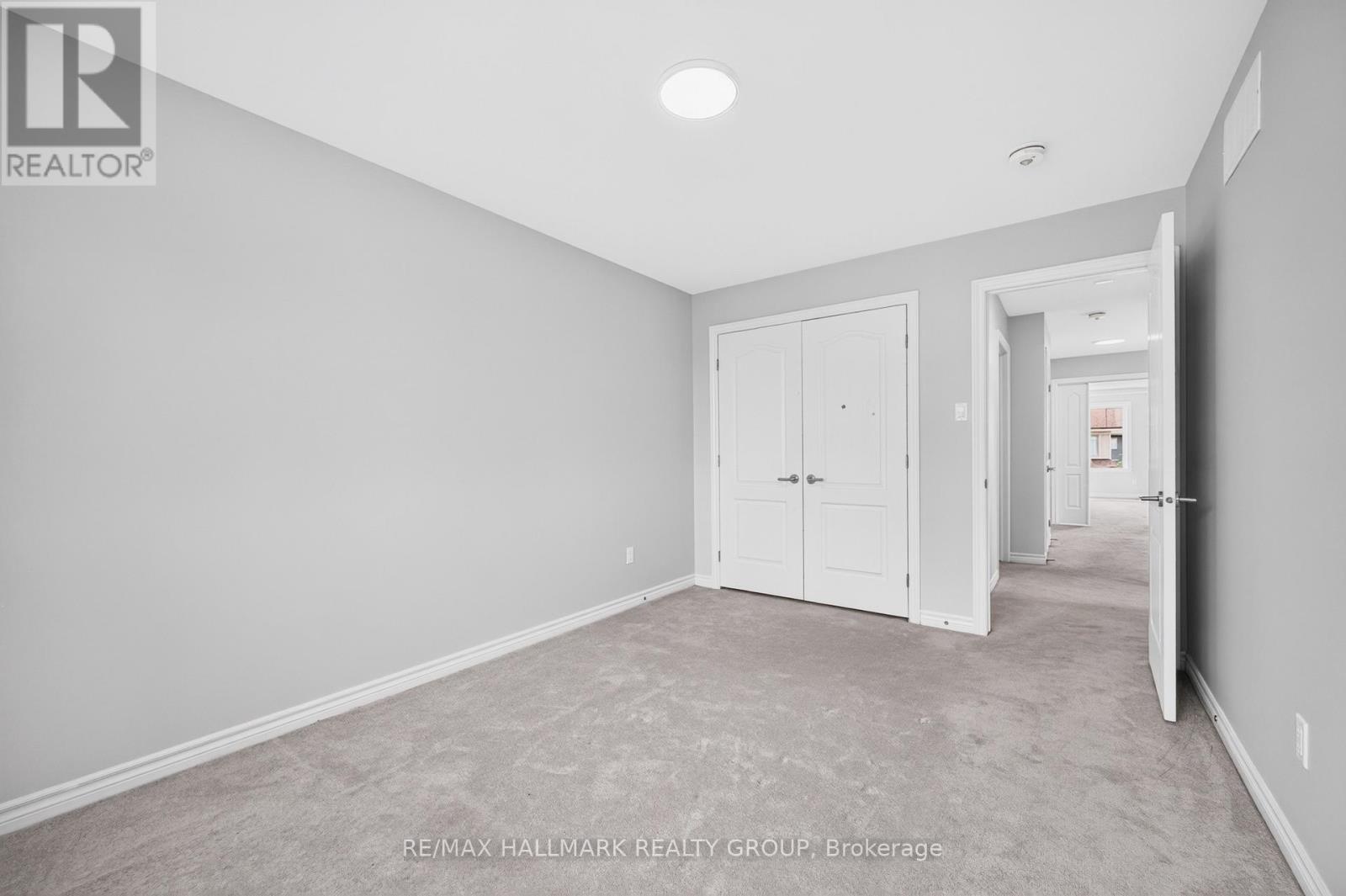 547 Muskari Street, Ottawa, Ontario  K1T 0S3 - Photo 32 - X13596016