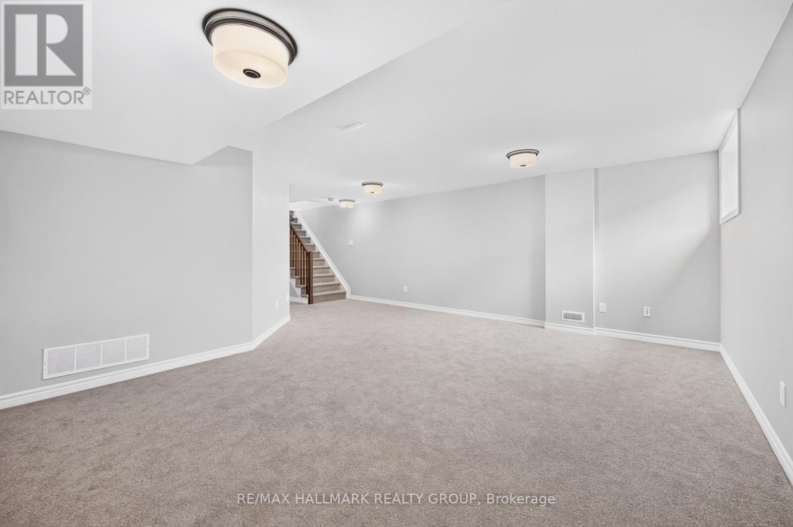 547 Muskari Street, Ottawa, Ontario  K1T 0S3 - Photo 38 - X13596016