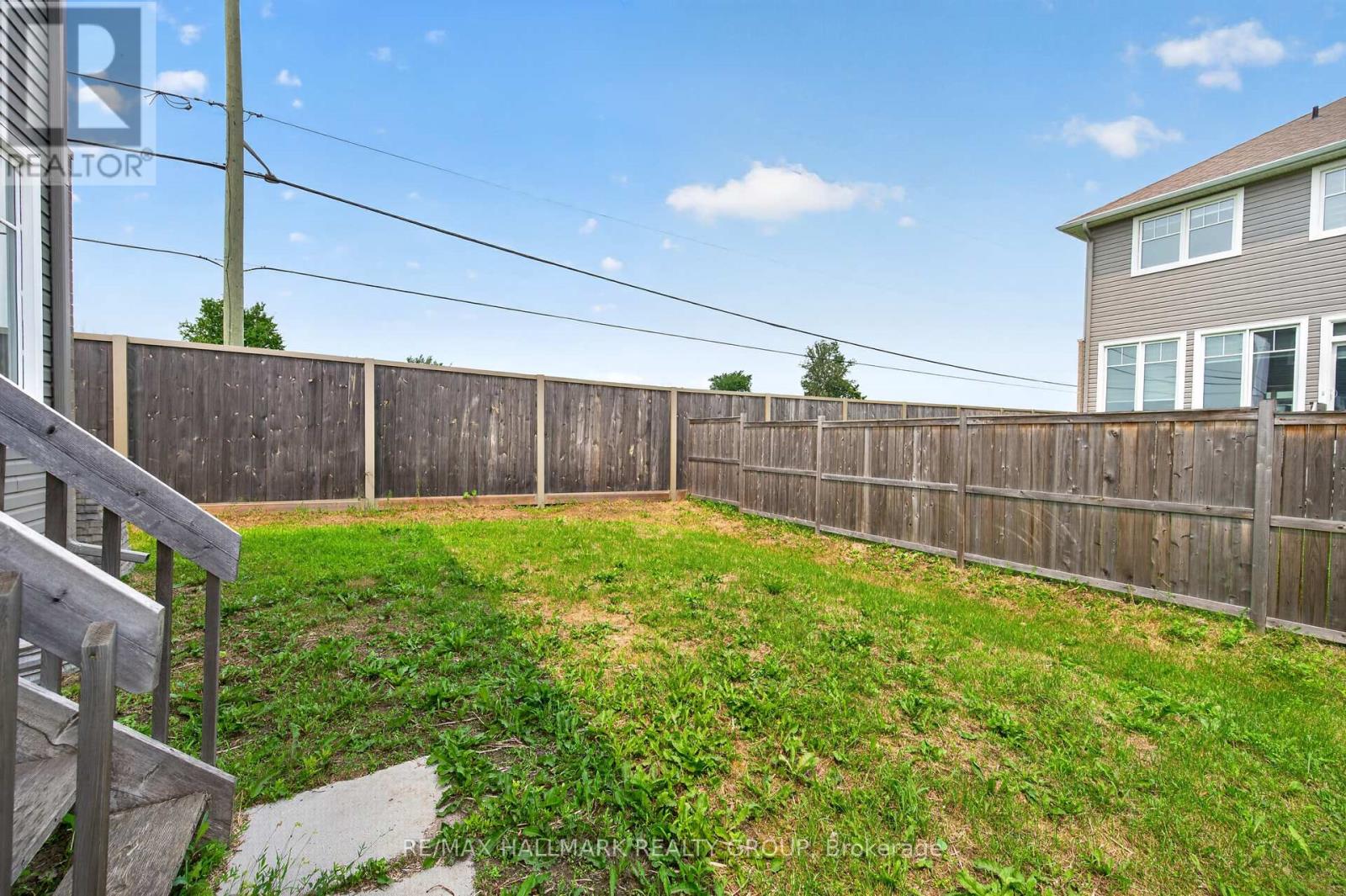 547 Muskari Street, Ottawa, Ontario  K1T 0S3 - Photo 40 - X13596016