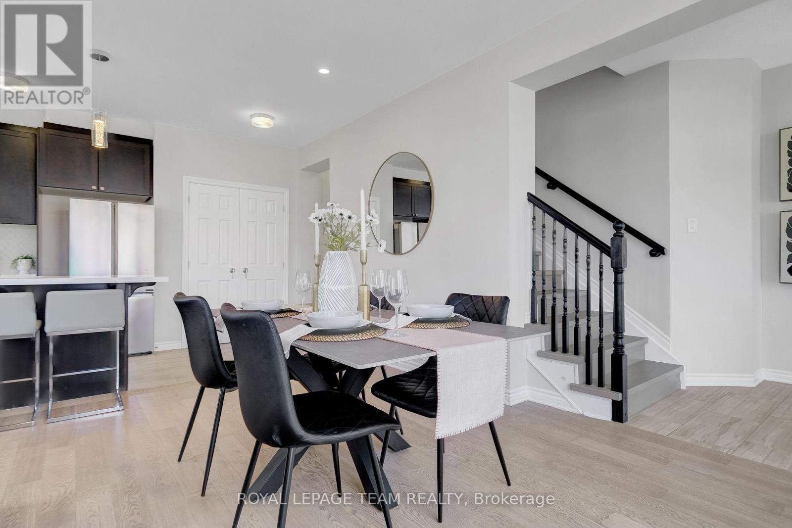 133 Celestial Grove, Ottawa, Ontario  K2J 6S8 - Photo 10 - X13596750