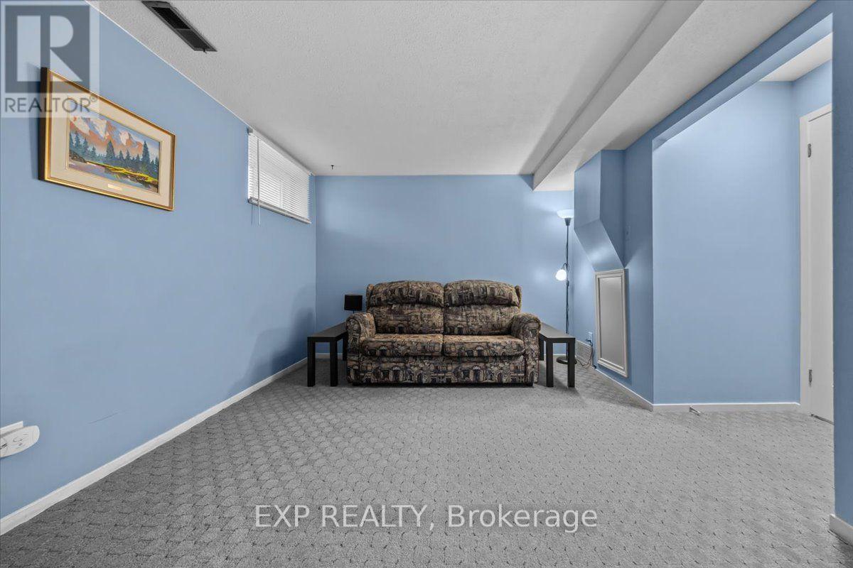 1044 Arrowhead Place, Ottawa, Ontario  K1C 2S4 - Photo 26 - X13596856