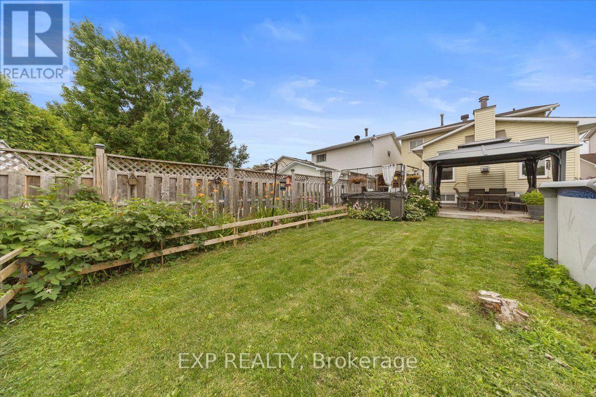 1044 Arrowhead Place, Ottawa, Ontario  K1C 2S4 - Photo 37 - X13596856