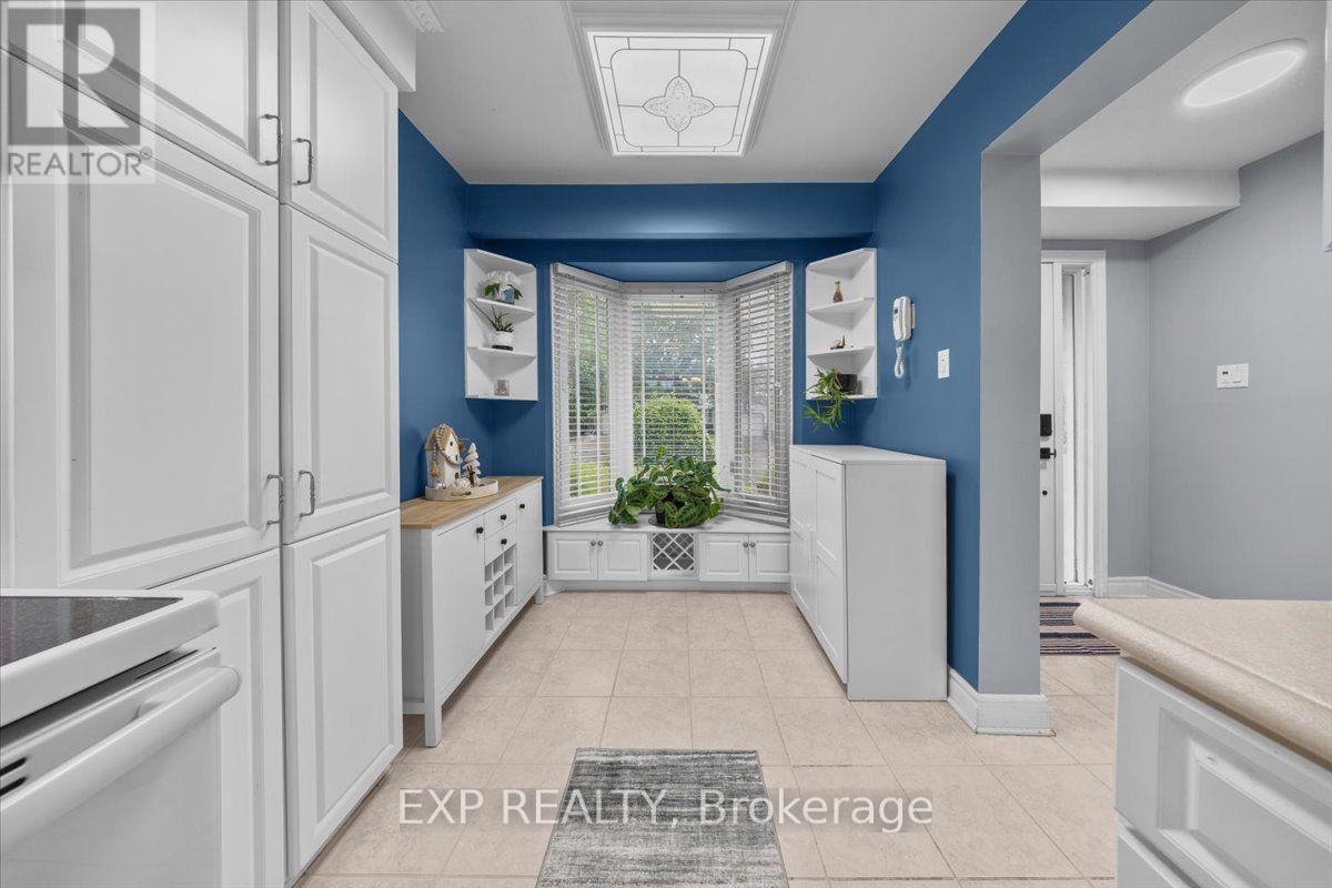 1044 Arrowhead Place, Ottawa, Ontario  K1C 2S4 - Photo 6 - X13596856