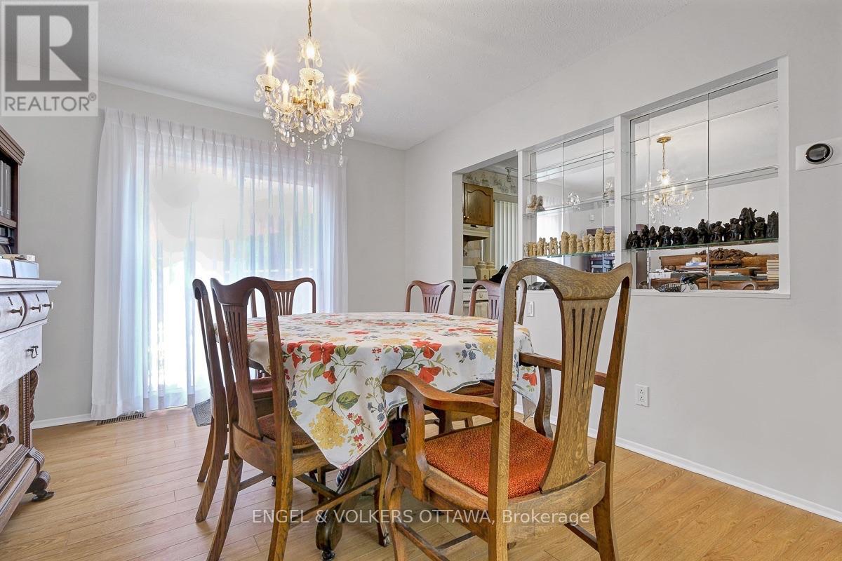 2695 Hickson Crescent S, Ottawa, Ontario  K2H 6Y5 - Photo 13 - X13597066