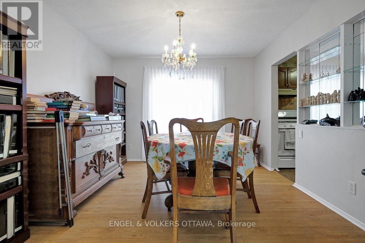 2695 Hickson Crescent S, Ottawa, Ontario  K2H 6Y5 - Photo 14 - X13597066