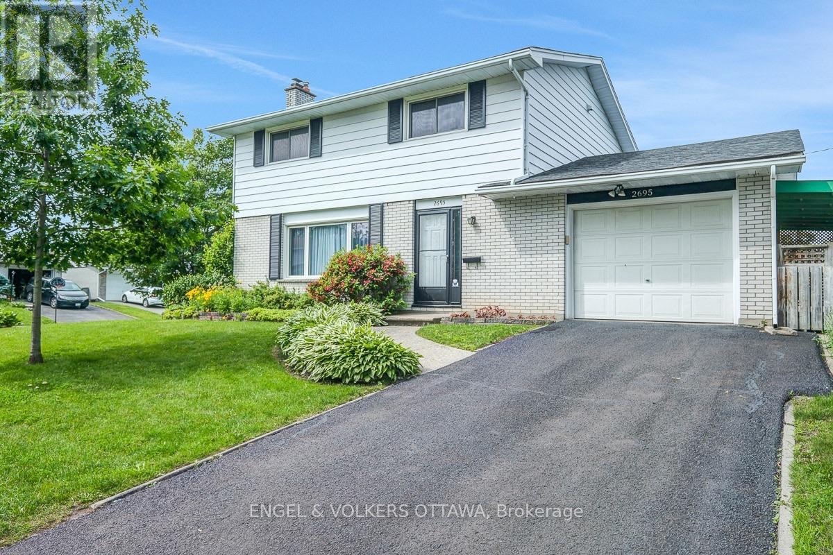 2695 Hickson Crescent S, Ottawa, Ontario  K2H 6Y5 - Photo 2 - X13597066