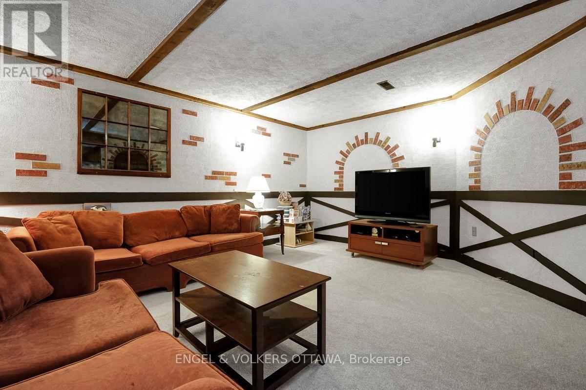 2695 Hickson Crescent S, Ottawa, Ontario  K2H 6Y5 - Photo 33 - X13597066