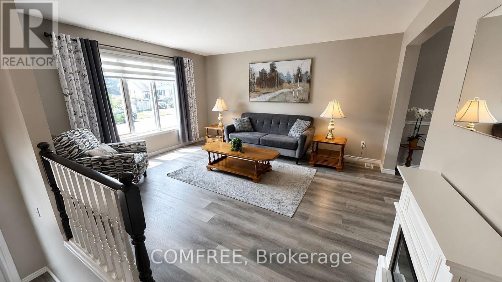 188 Windsor Street, Welland, Ontario  L3C 7E3 - Photo 3 - X13598158