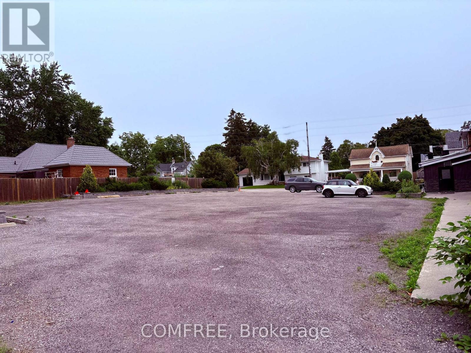 1716 Central Street, Pickering, Ontario  L1Y 1B1 - Photo 8 - E13598804