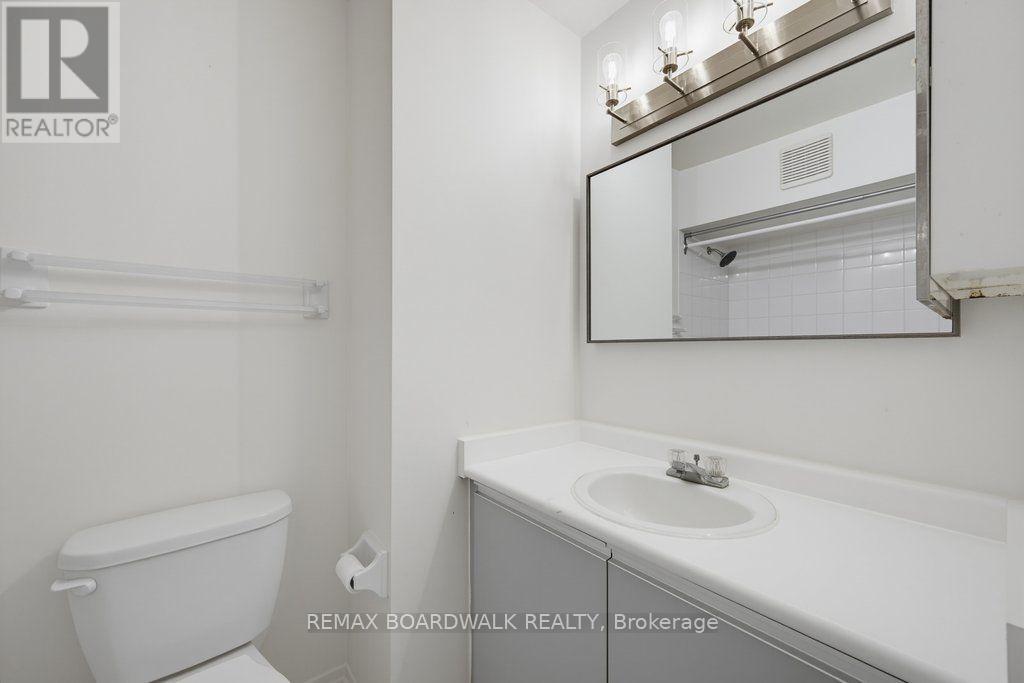207 - 250 Brittany Drive, Ottawa, Ontario  K1K 4M1 - Photo 19 - X13599006