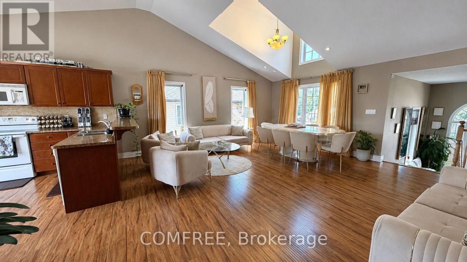 279 South Street E, West Grey, Ontario  N0G 1R0 - Photo 3 - X13599814