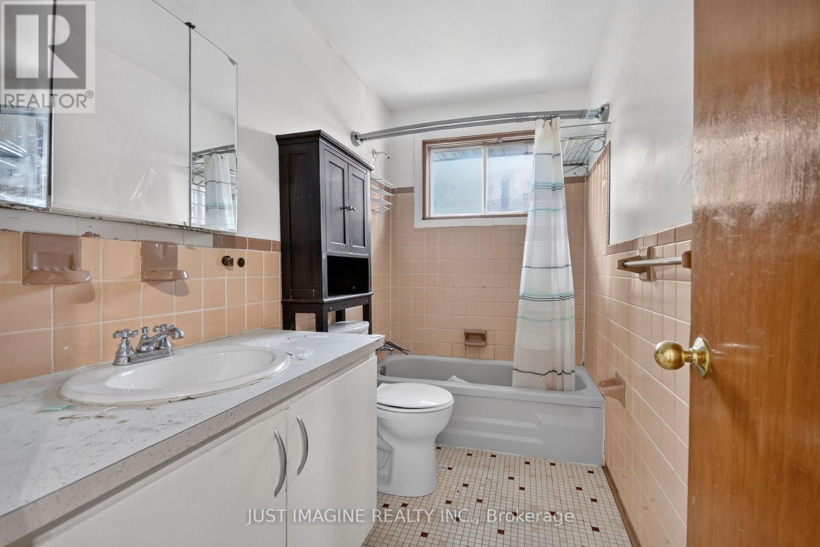 2654 Conn Street, Ottawa, Ontario  K2B 7C5 - Photo 19 - X13600066