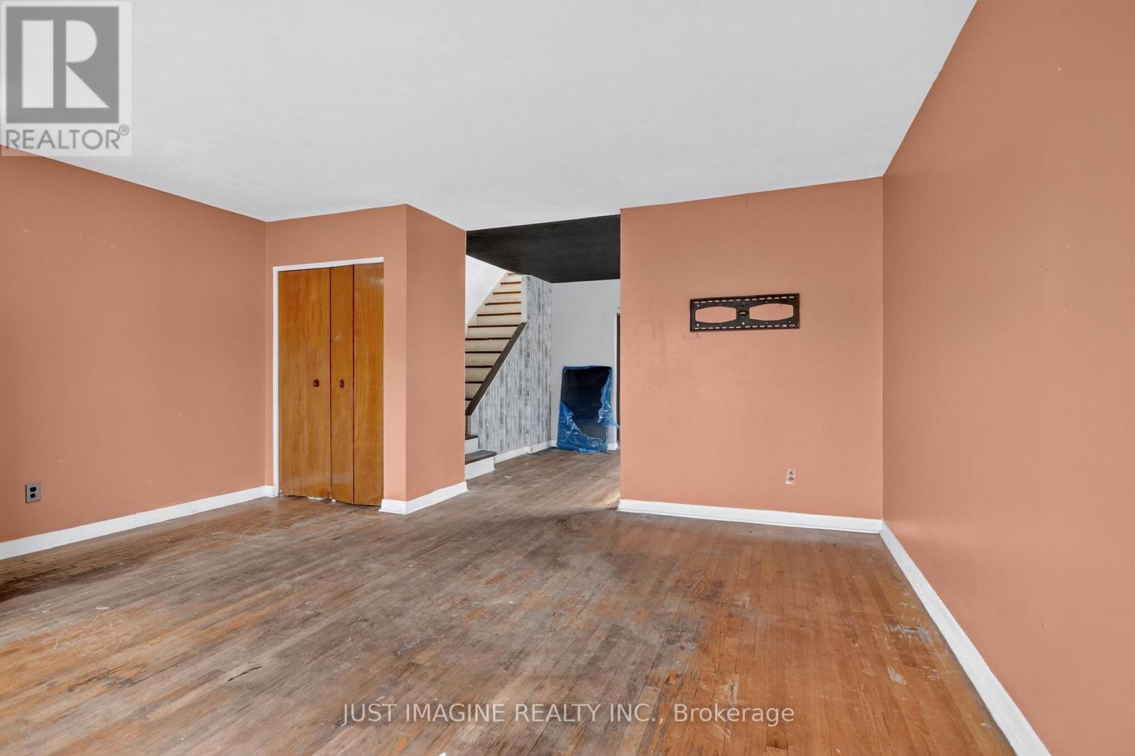 2654 Conn Street, Ottawa, Ontario  K2B 7C5 - Photo 7 - X13600066