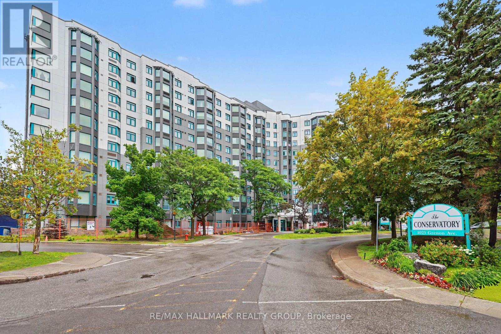 915 - 1025 Grenon Avenue, Ottawa, Ontario  K2B 8S5 - Photo 1 - X13600614