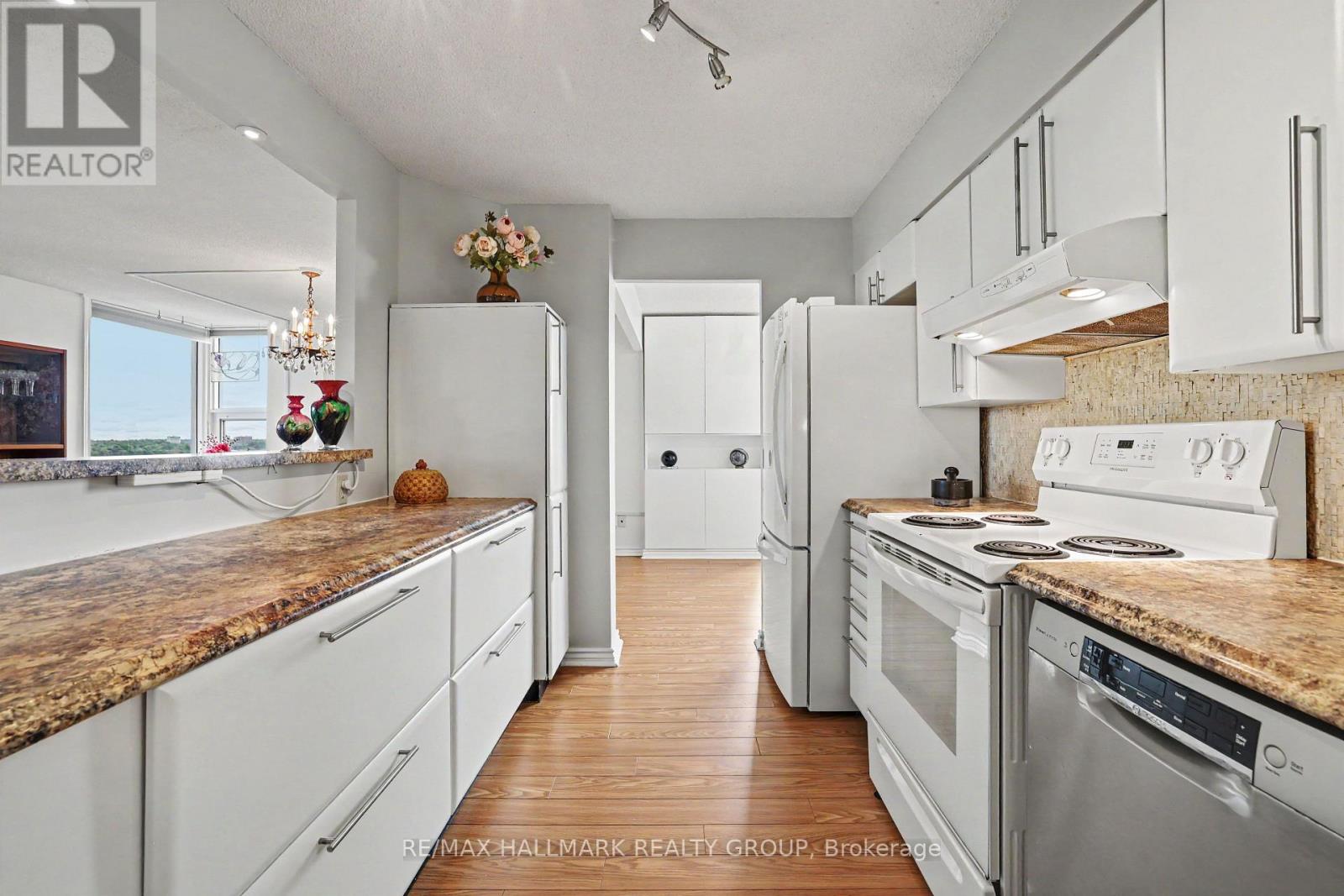 915 - 1025 Grenon Avenue, Ottawa, Ontario  K2B 8S5 - Photo 16 - X13600614