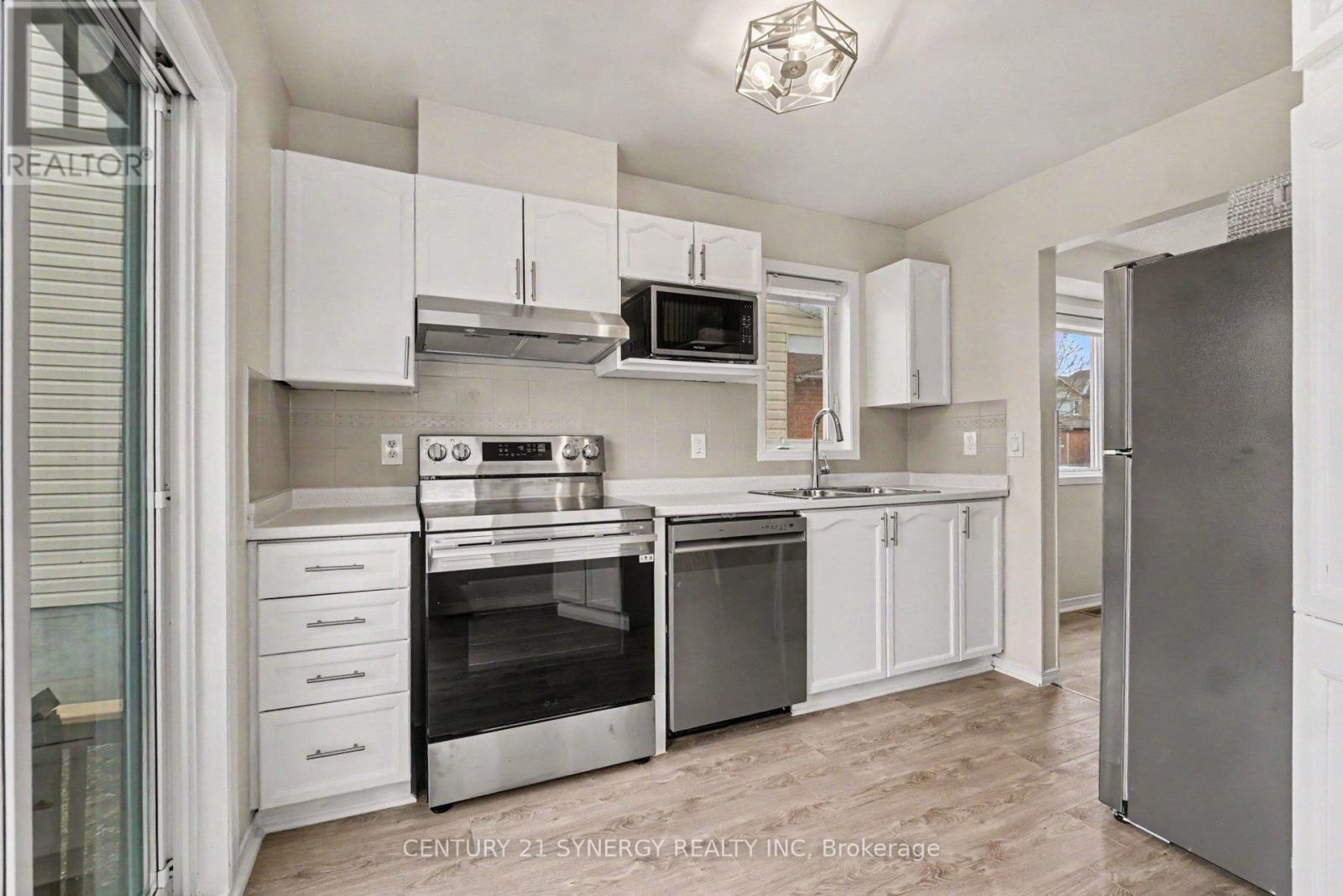54 Meadowcroft Crescent, Ottawa, Ontario  K1J 1H2 - Photo 12 - X13601948