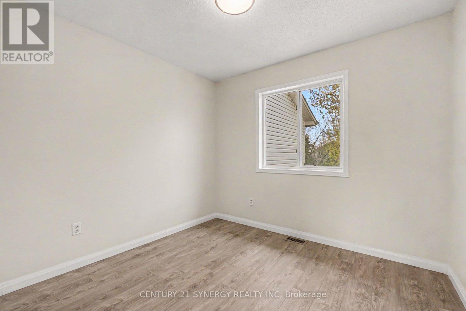 54 Meadowcroft Crescent, Ottawa, Ontario  K1J 1H2 - Photo 27 - X13601948