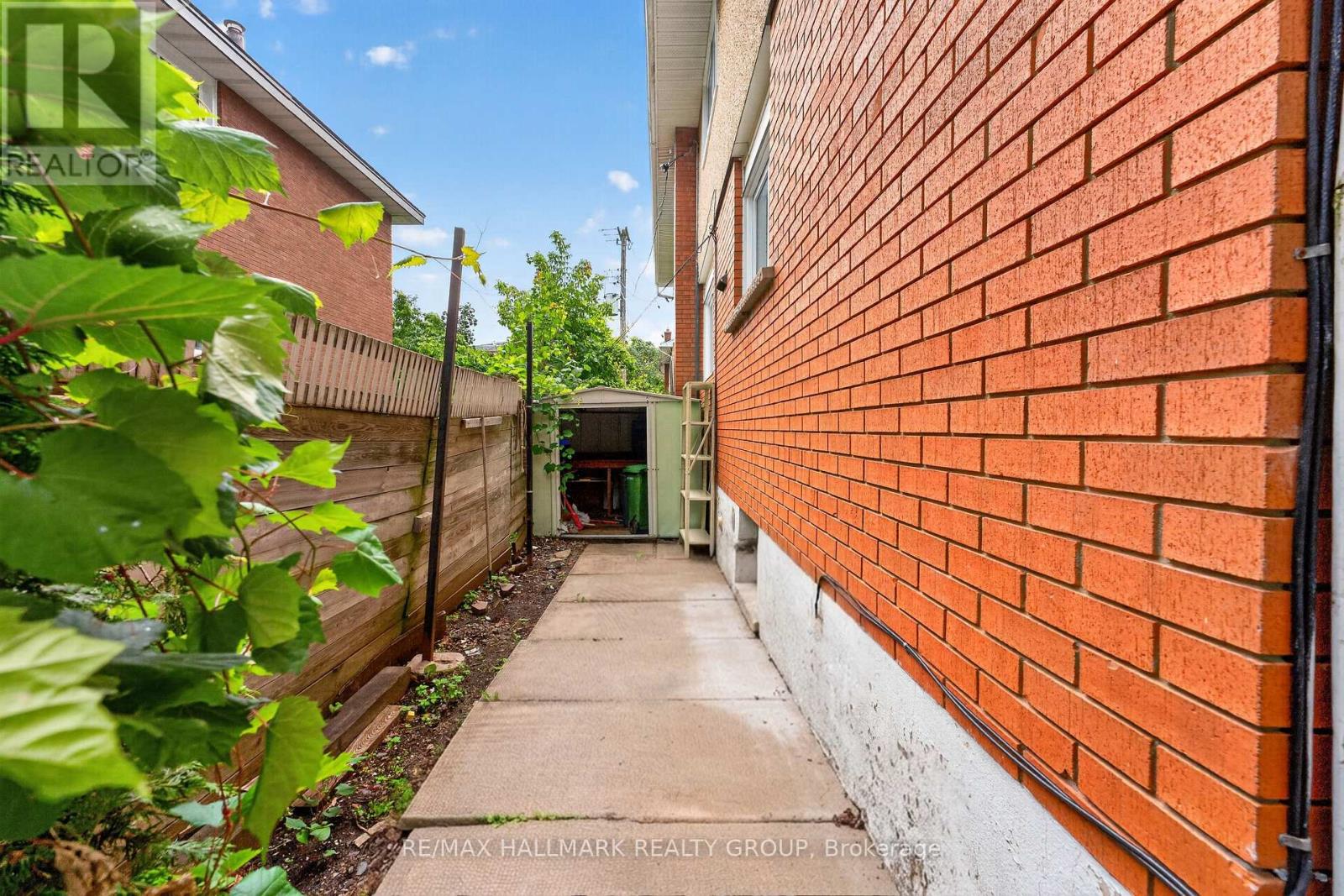 323 Poulin Avenue, Ottawa, Ontario  K2B 5T7 - Photo 45 - X13602222
